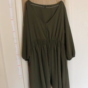 Forest Green Stretchy Wide V-neck Buttoned Dress